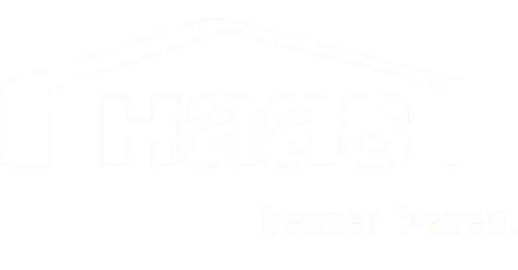 Logo: Haas Fertighaus GmbH (weiss) – Haas besser bauen.